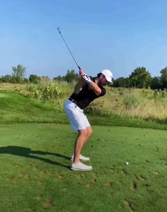 how you drive a golf ball straight